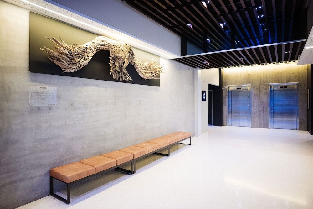 JetPark Auckland Airport Hotel 2