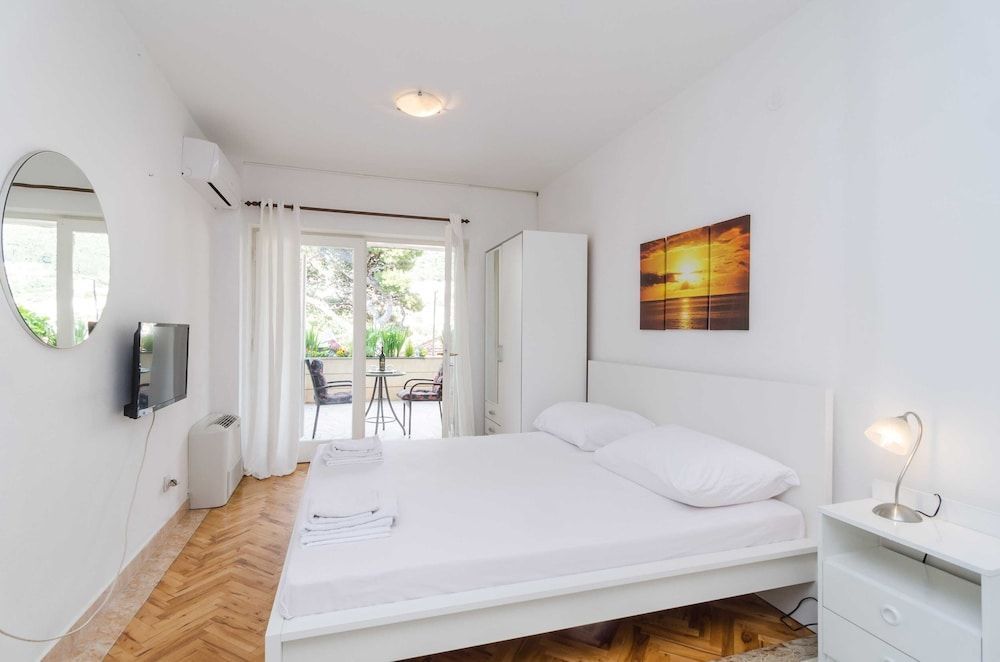 House Apartments Ariva 1