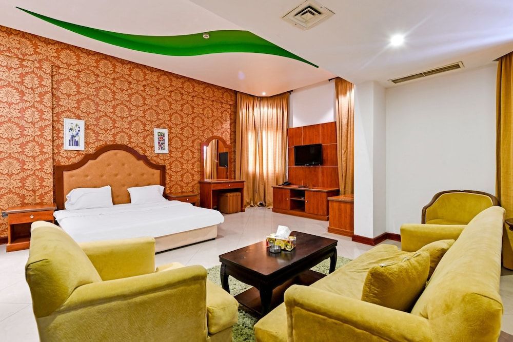 OYO 118 Revira Hotel 1