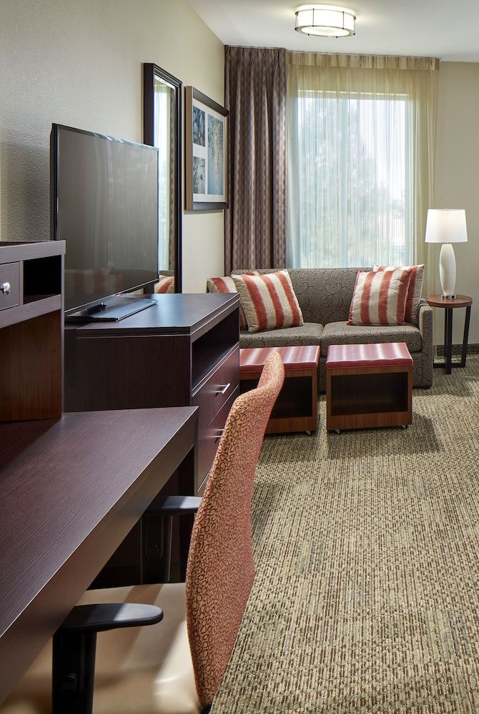 Staybridge Suites ANAHEIM AT THE PARK by IHG 2