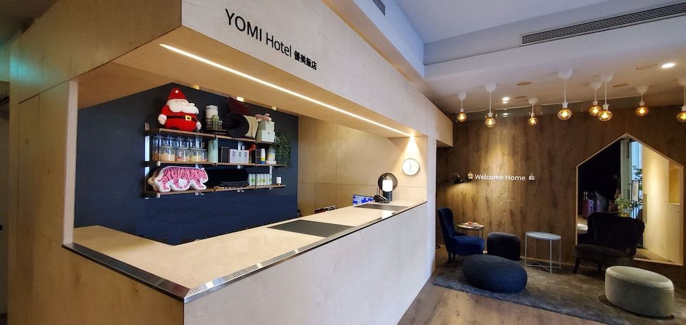 Yomi Hotel - ShuangLian MRT 2