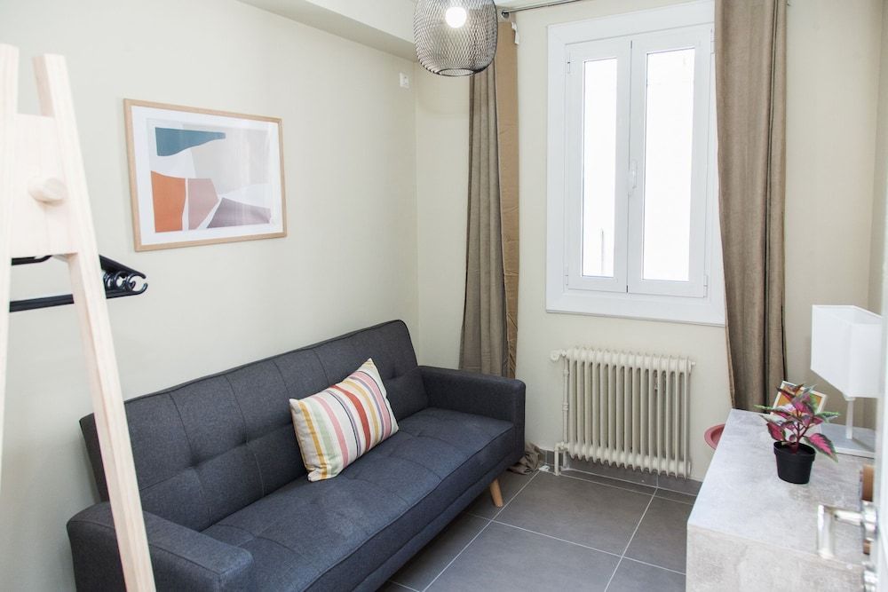 Cute apartment in the centre of Athens 1