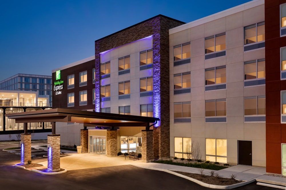 Holiday Inn Express & Suites CINCINNATI NE - REDBANK ROAD by IHG 1