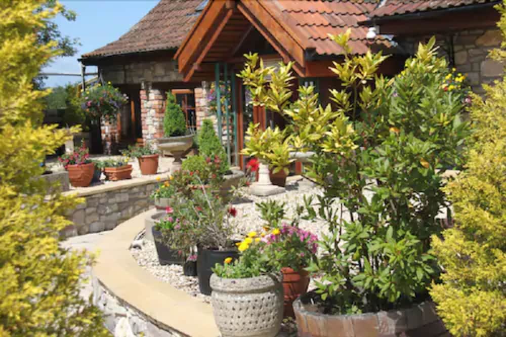 Bridge Farm Guesthouse rooms 1