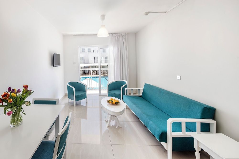Mia Hotel Apartment 1
