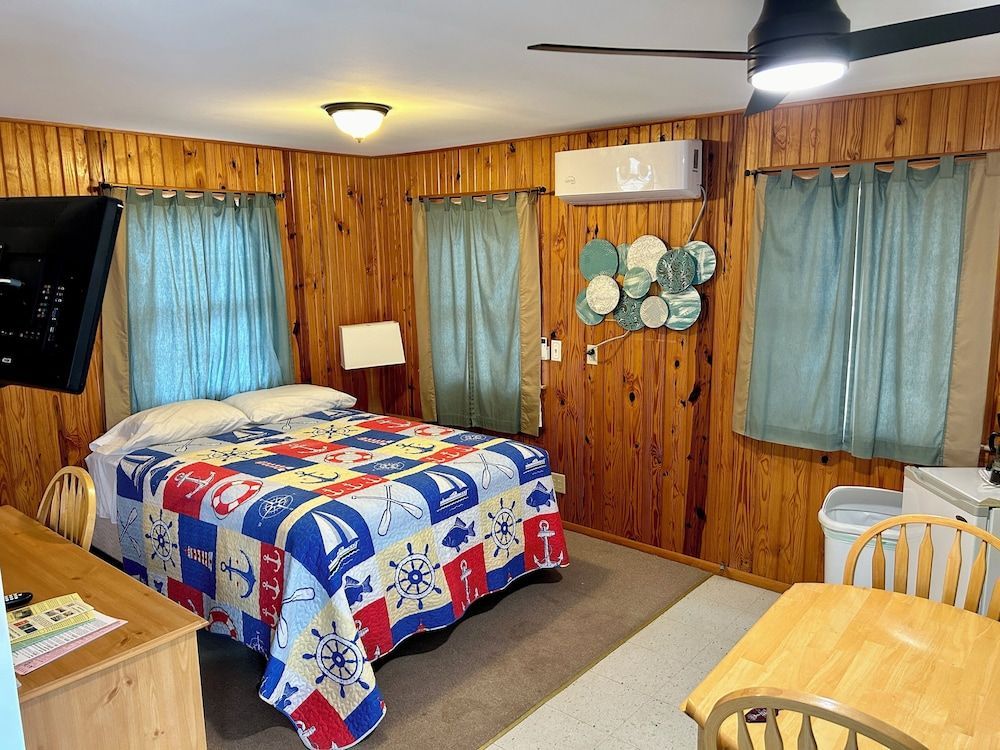 DRIFTWOOD RESORT BULL SHOALS 2