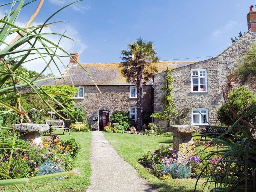 The Manor Hotel 1