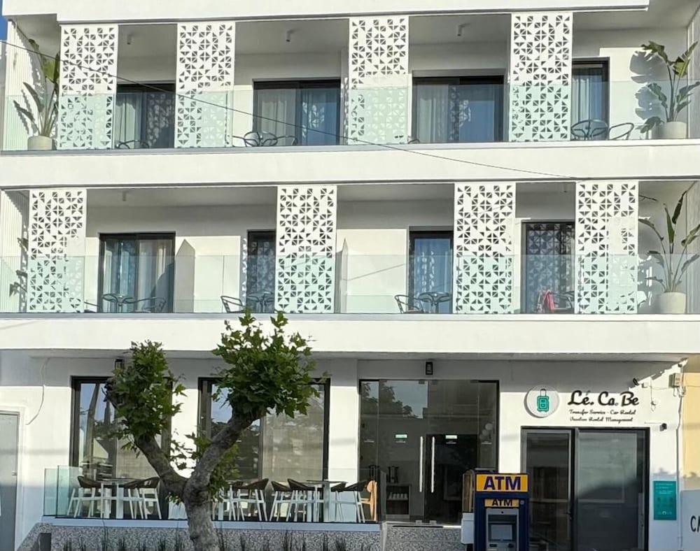 Catherine Hotel 1