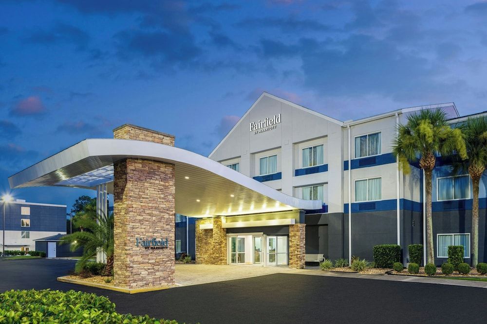 Fairfield Inn Suites Brunswick 1