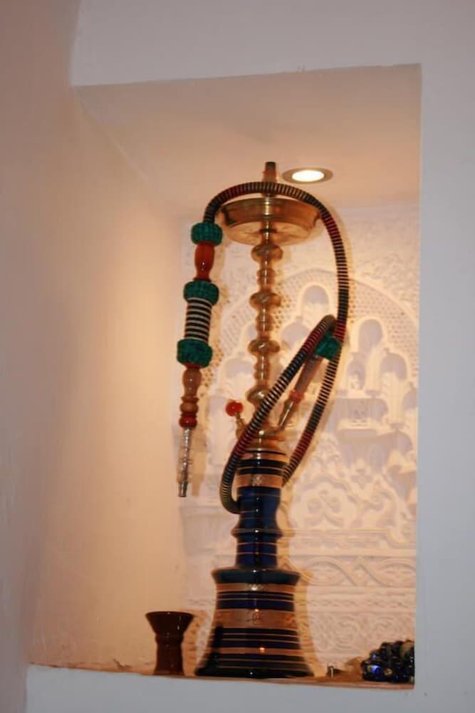 Riad Nafora 2
