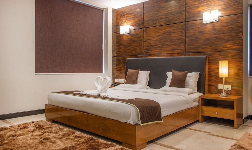 Athasri Hotel Infantry Road 2