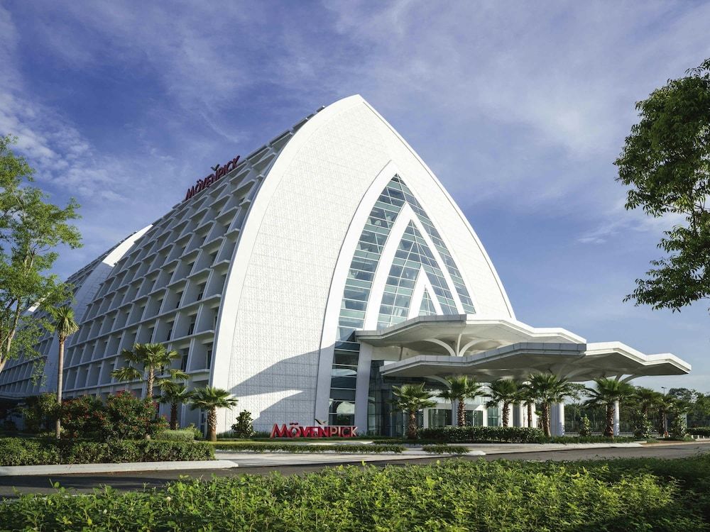 Mövenpick Hotel & Convention Centre KLIA 1
