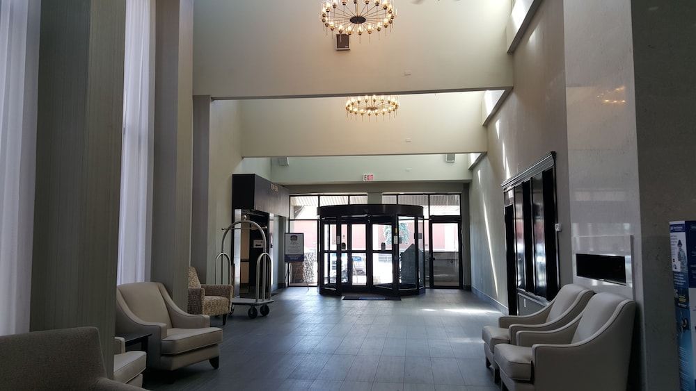 Radisson Hotel & Conference Centre Edmonton 2