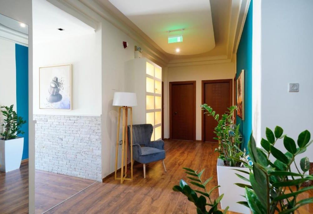 Kamelia & Semeli Hotel 2