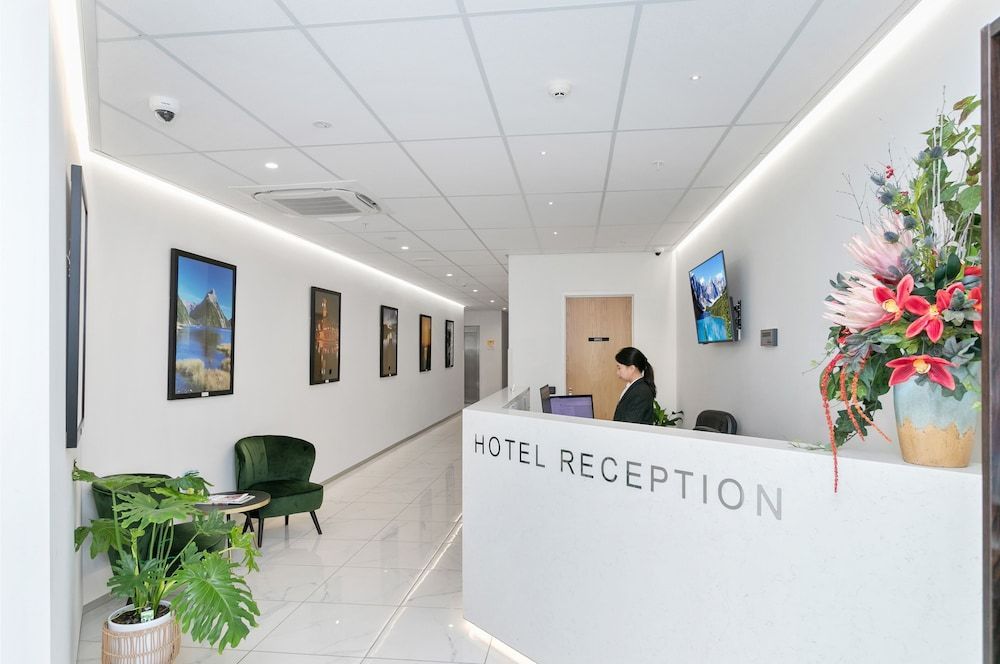 Christchurch City Hotel 2