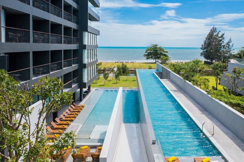 Ana Anan Resort & Villas Pattaya 1