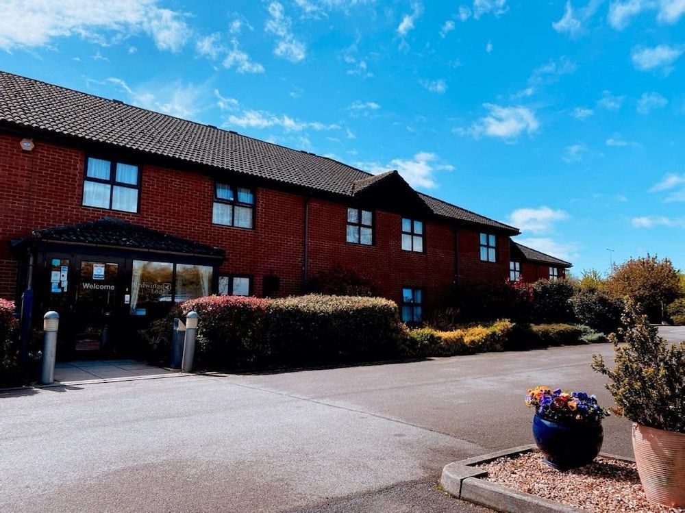 Redwings Lodge Sawtry Huntingdon 1