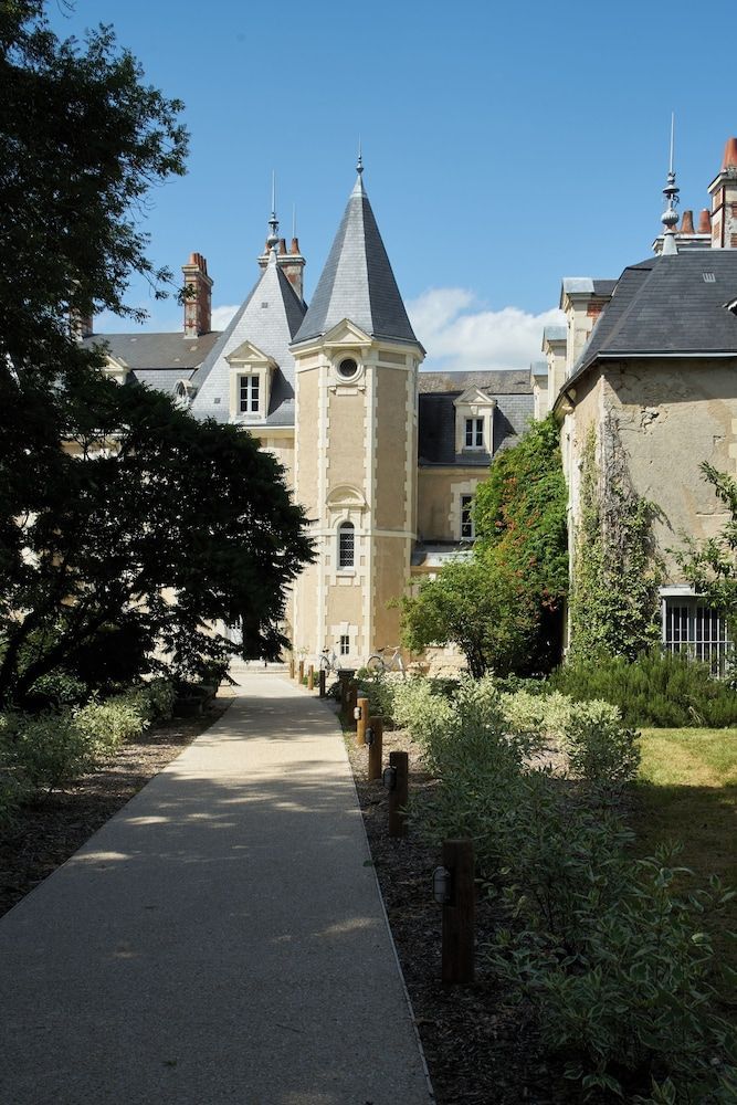 Les Sources de Cheverny 1