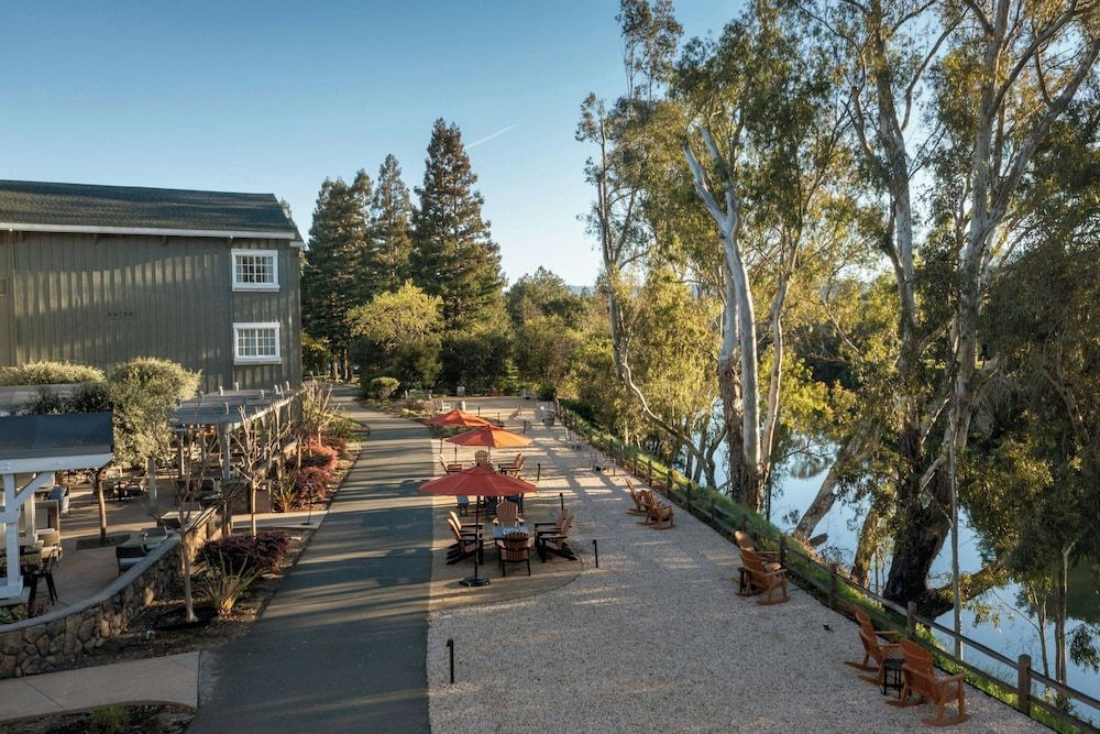 River Terrace Inn 1