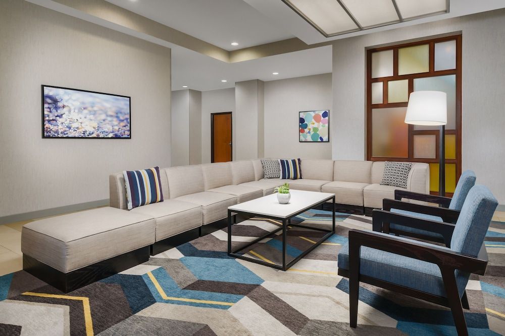 Hyatt House Fort Lauderdale Airport/Cruise Port 2