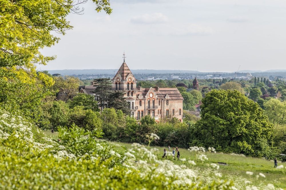 The Petersham 1