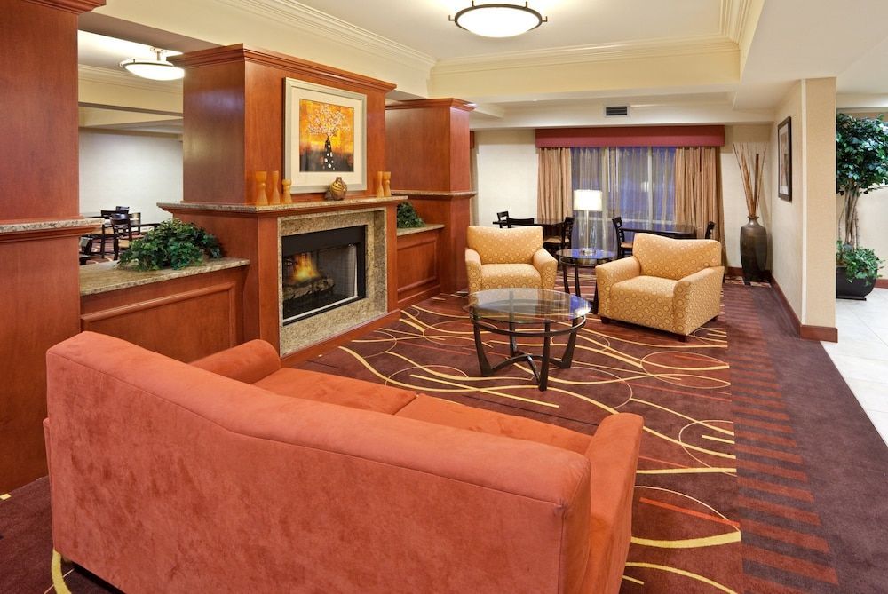 Holiday Inn Express & Suites SUMNER - PUYALLUP AREA by IHG 2