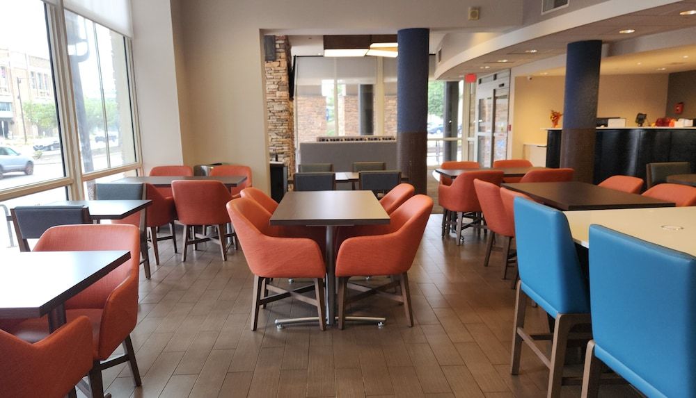 Holiday Inn Express PHILADELPHIA - PENNS LANDING by IHG 1