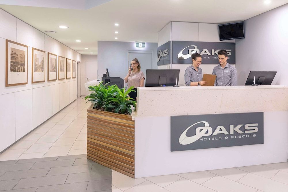 Oaks Brisbane Festival Suites 2