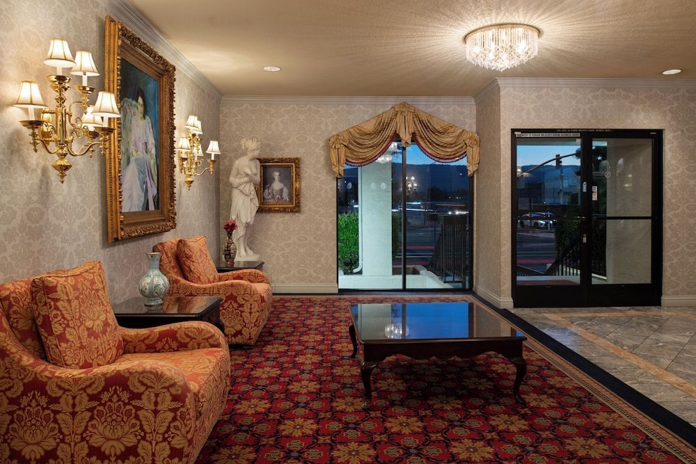 Carlyle Hotel 2