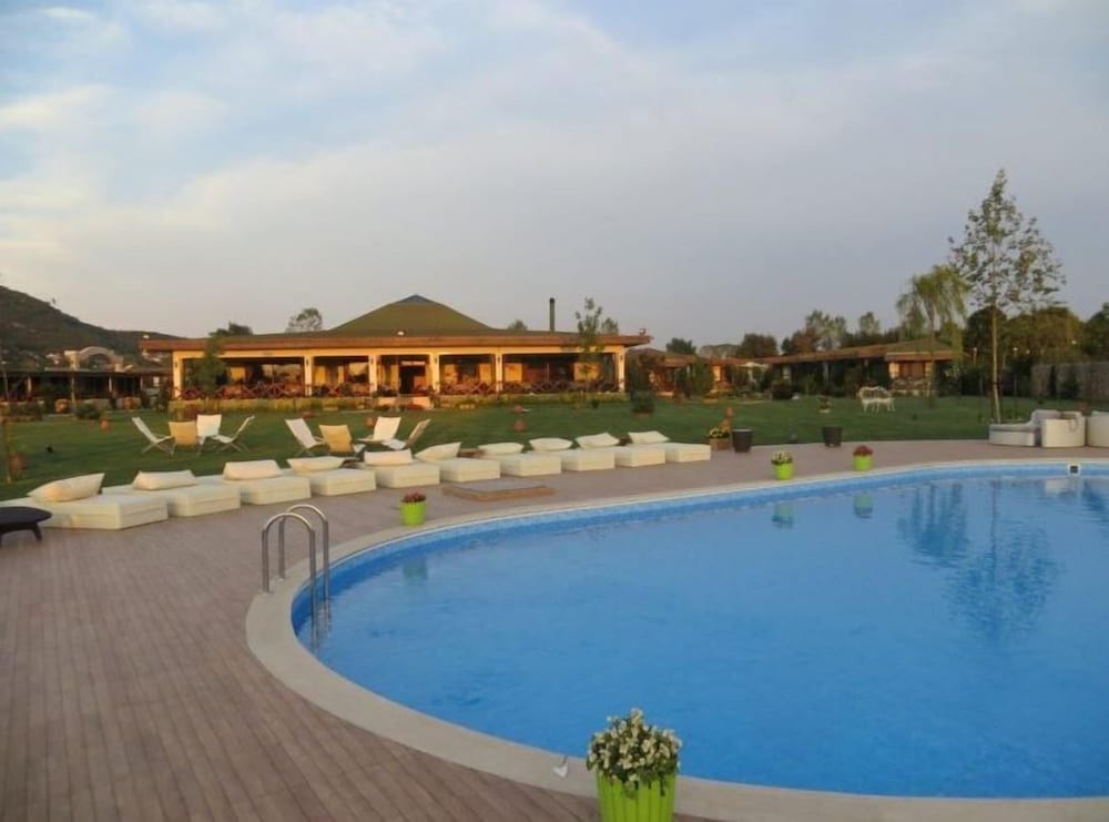 Riva's Club 1