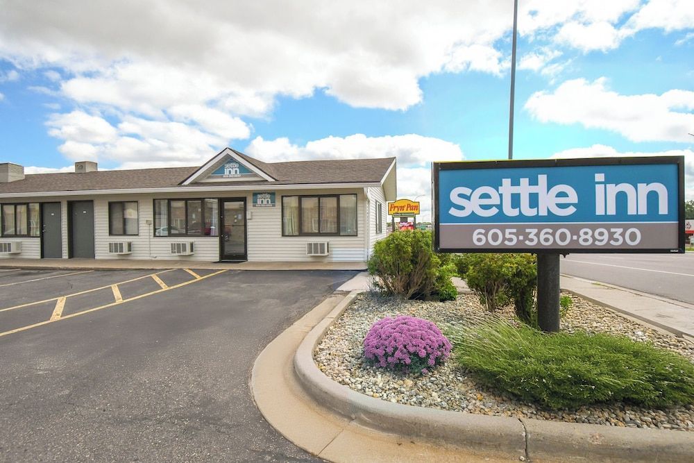 Settle Inn 1