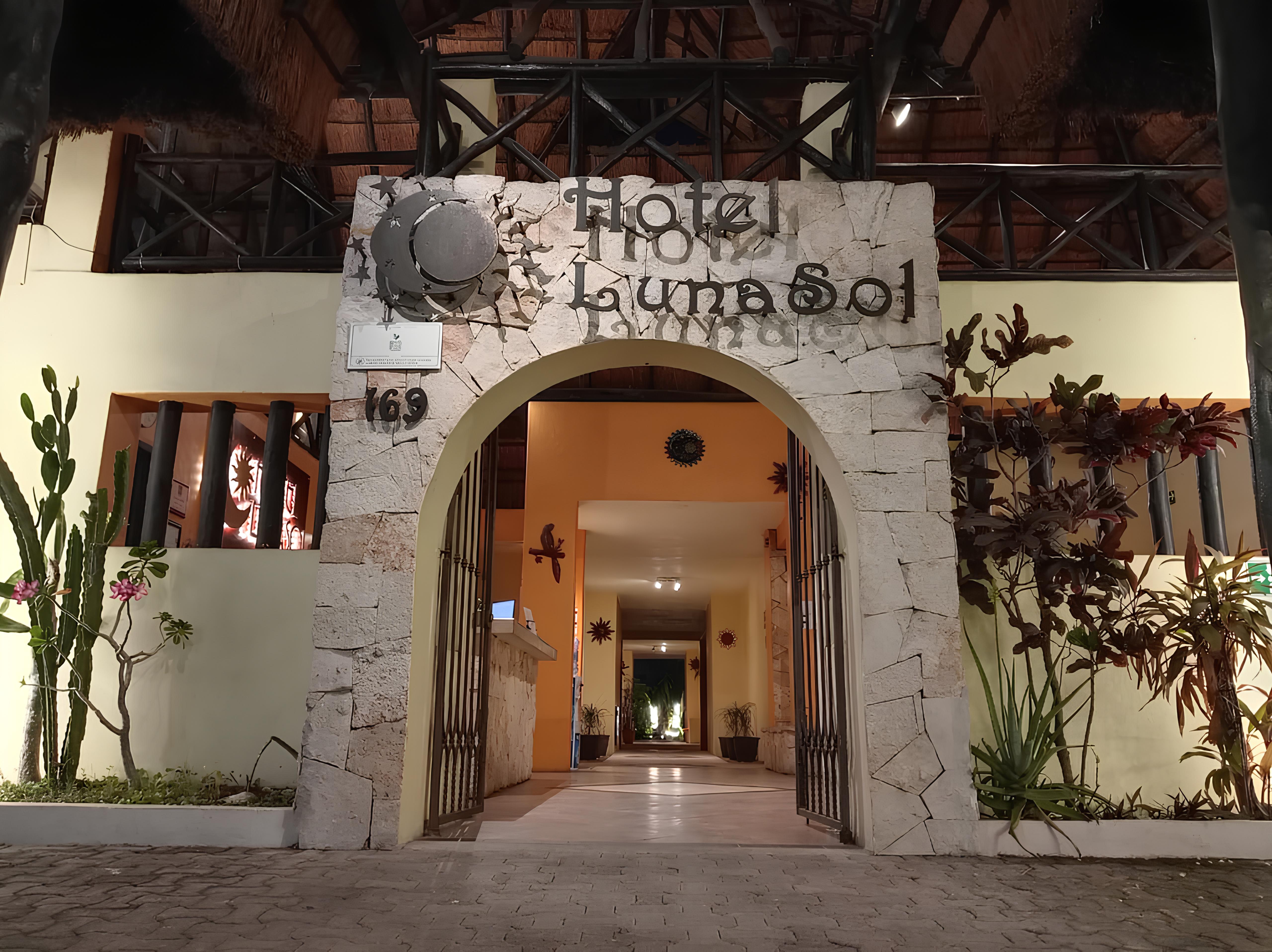 Hotel Luna Sol Playa Del Carmen 2