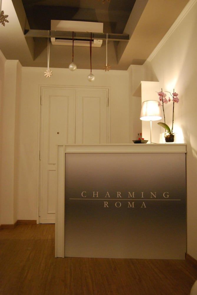 Charming Roma 2