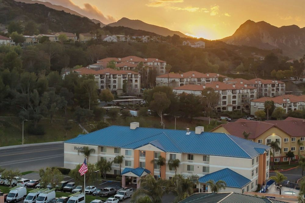 Fairfield Inn by Marriott Santa Clarita Valencia 1