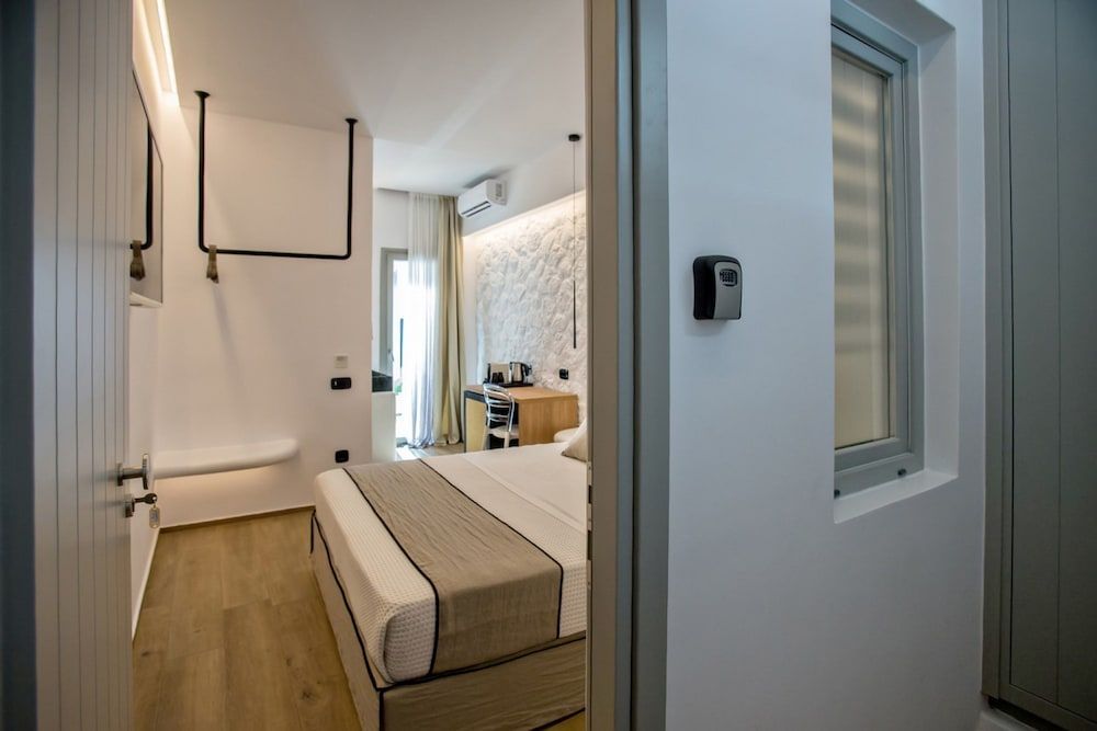 Levantes Luxury Suites I 2