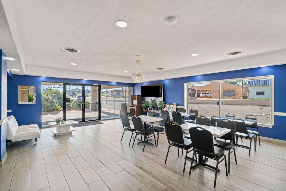 Americas Best Value Inn & Suites Brenham 2
