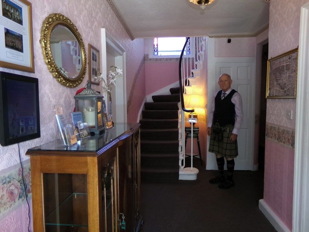 Averon Guest House 2