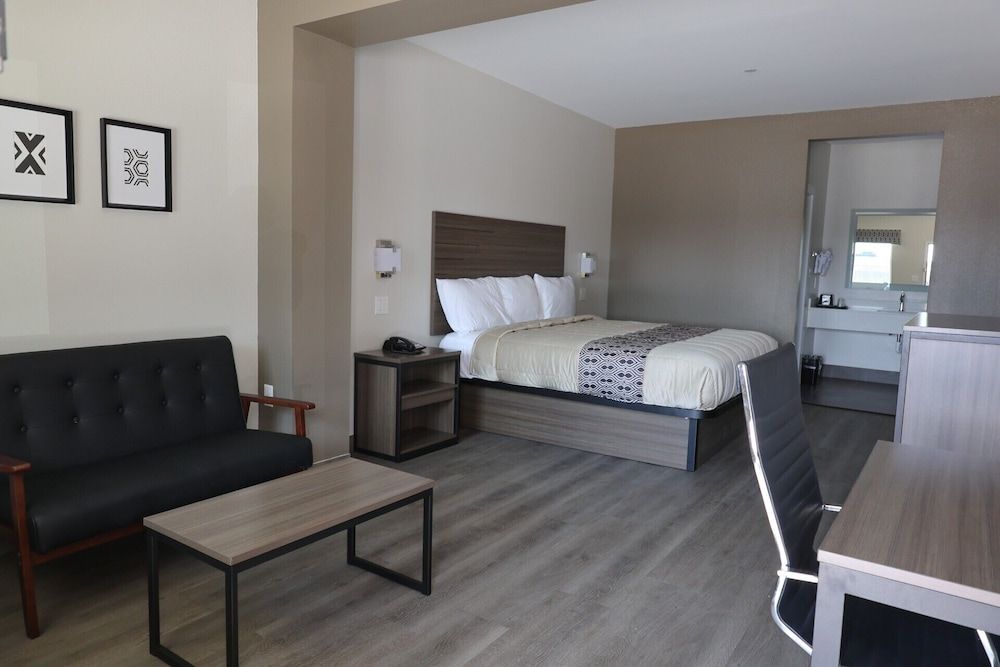 Hotel Royale - Houston Hobby Airport 2
