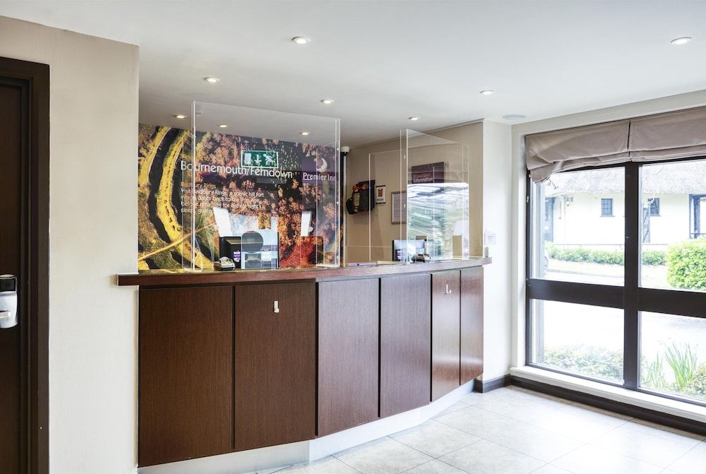 Premier Inn Bournemouth/Ferndown 2