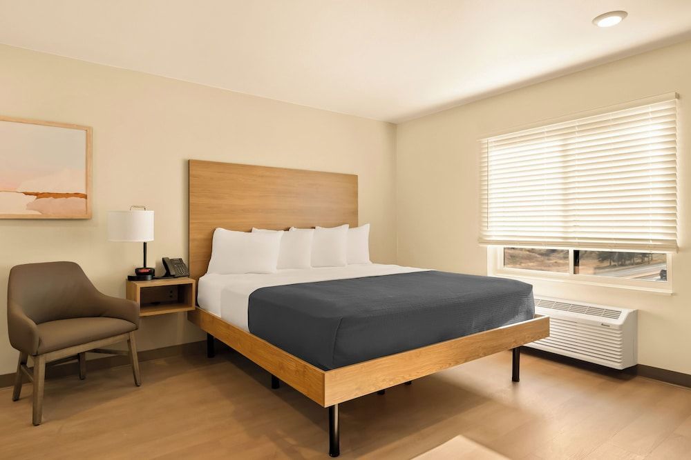 LivAway Suites Missoula 2