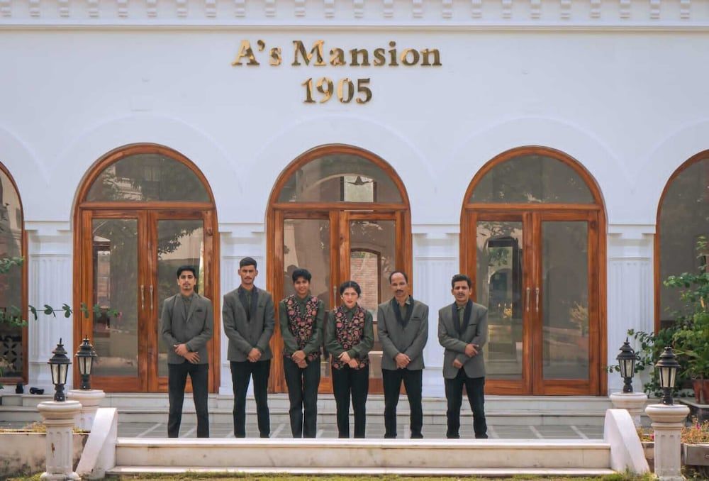 A Mansion 1