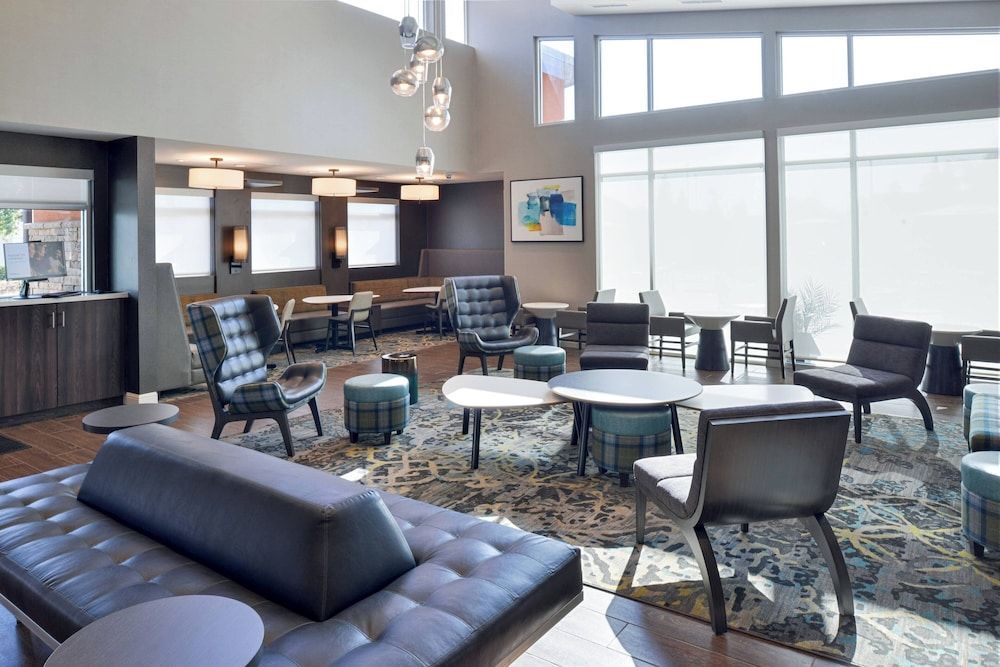 Residence Inn by Marriott Bakersfield West 2
