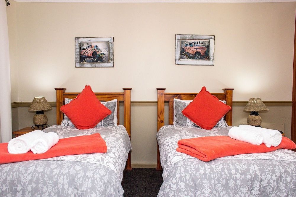 Victoria Heights B&B 2