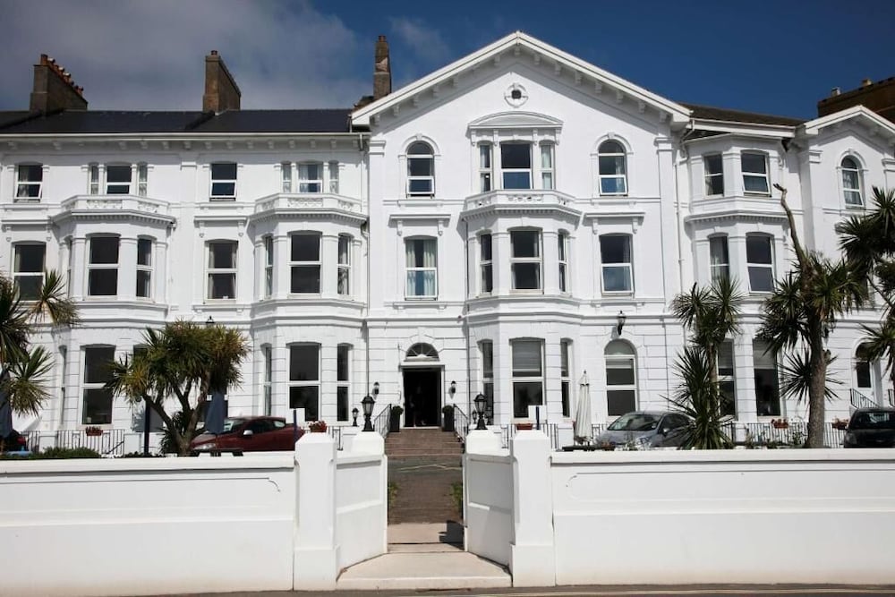 Exmouth Beach Hotel 1
