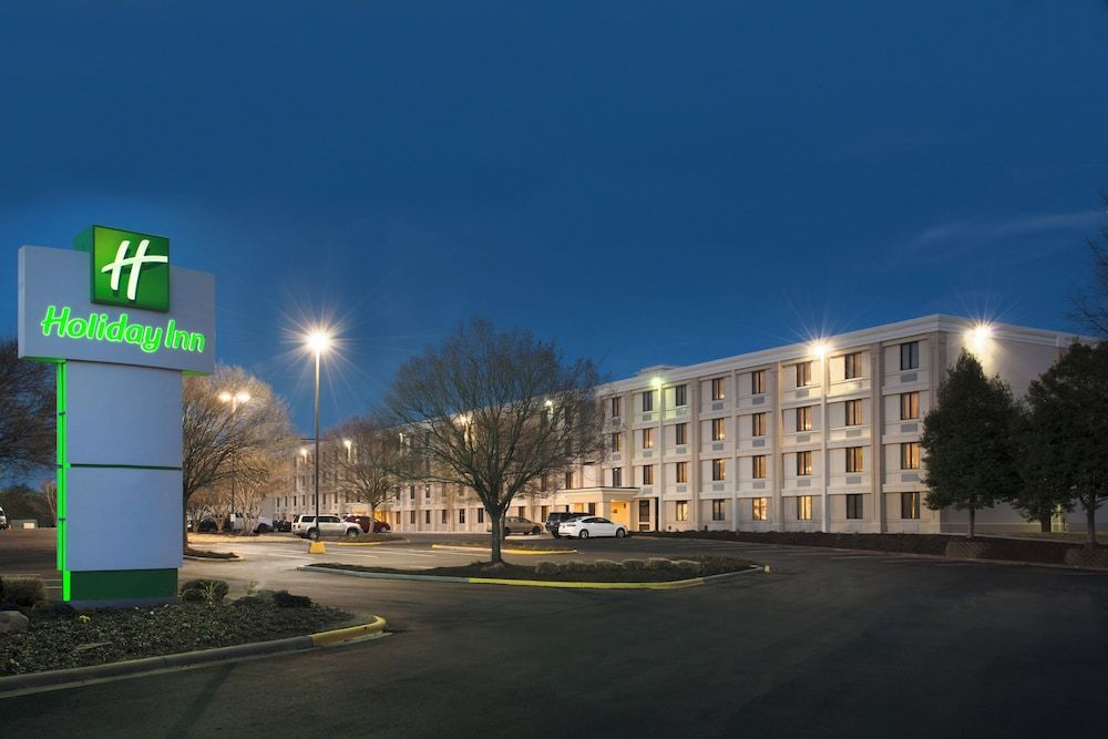 Holiday Inn CHARLOTTE-AIRPORT CONF CTR by IHG 1