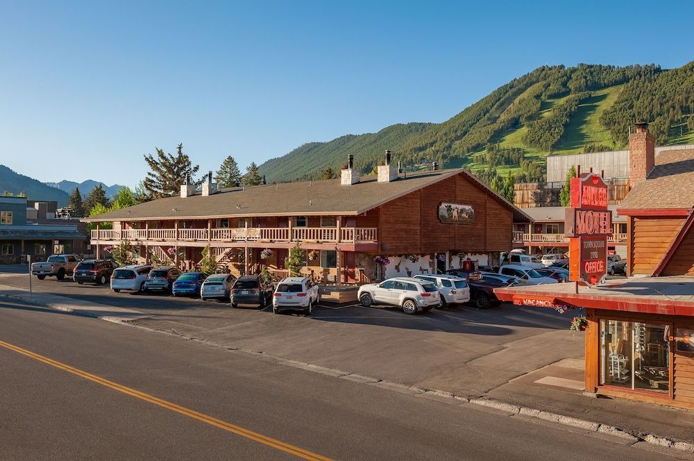 Antler Inn 1