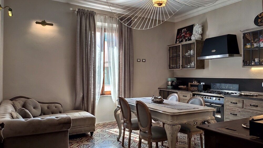 Residenza d'Epoca CAVALIERE 1