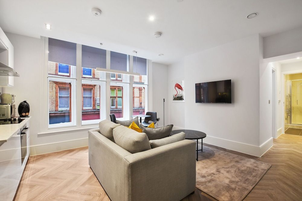 Victoria House by Aeria Apartments 1