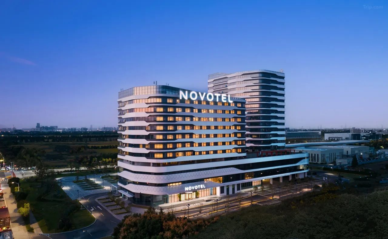 Novotel Jiaxing Port Area 1