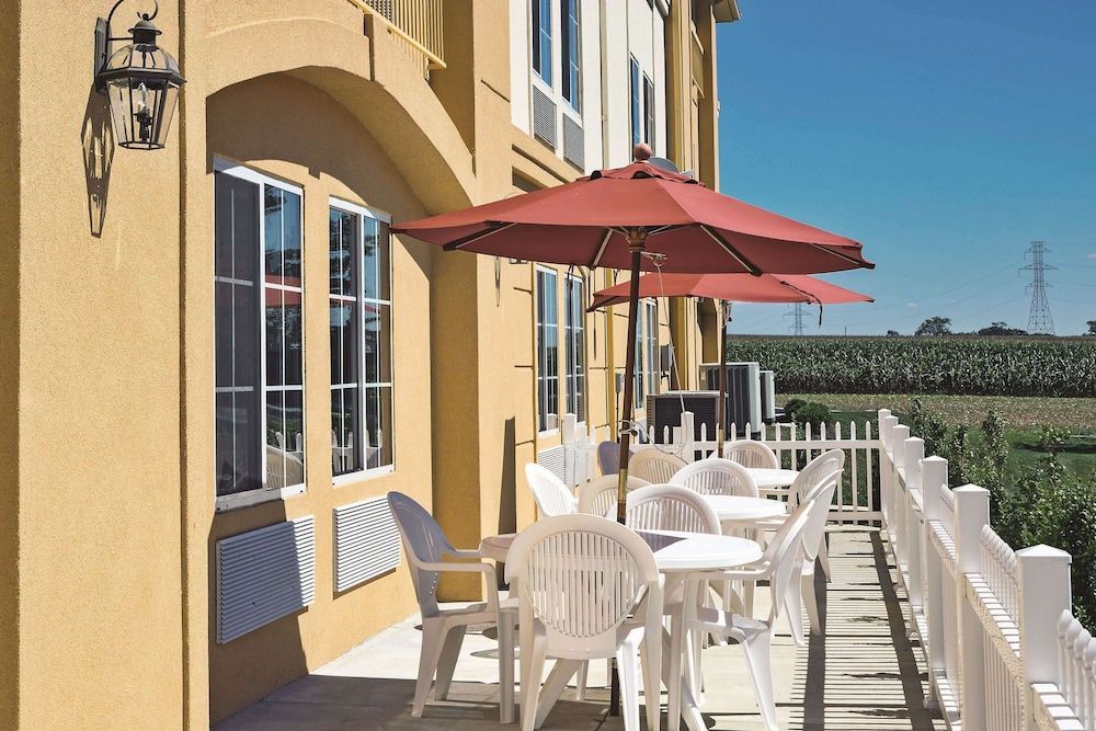 La Quinta by Wyndham Lancaster 1